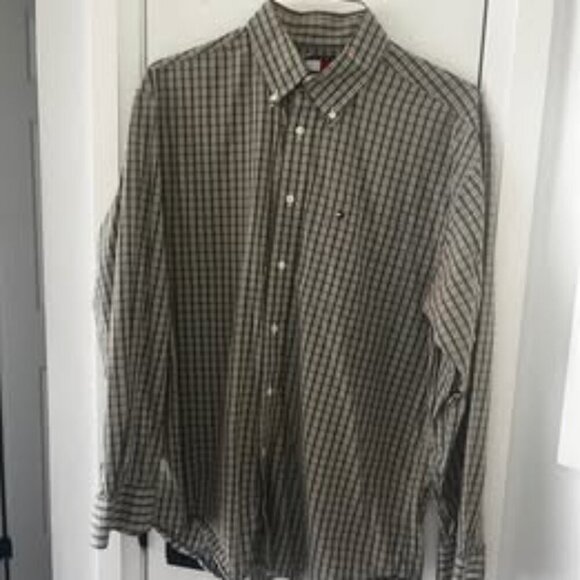 Tommy Hilfiger Long Sleeve Collared Button Up Size Large - Picture 1 of 6